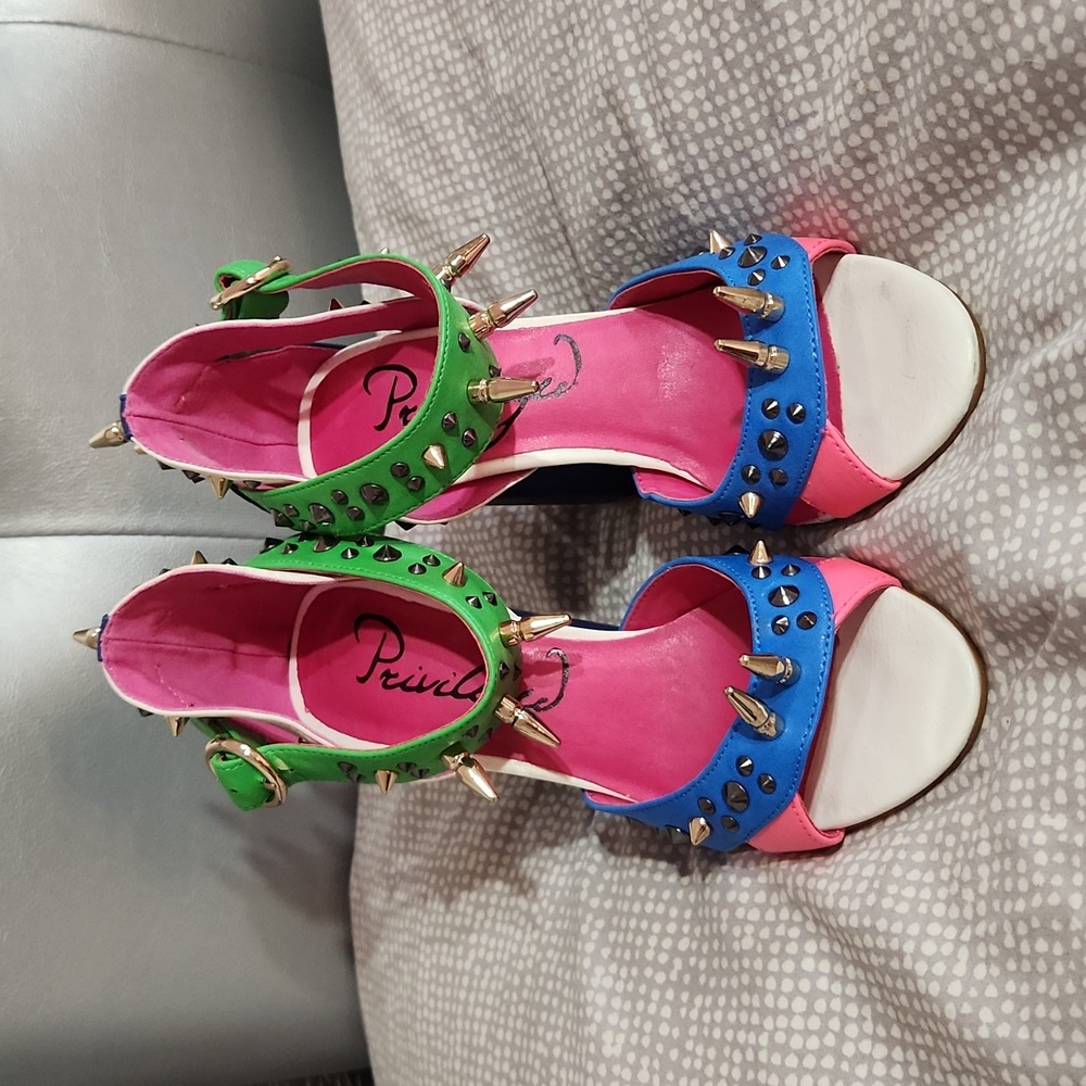 Privileged Juniper Multicolored Studded Shoes